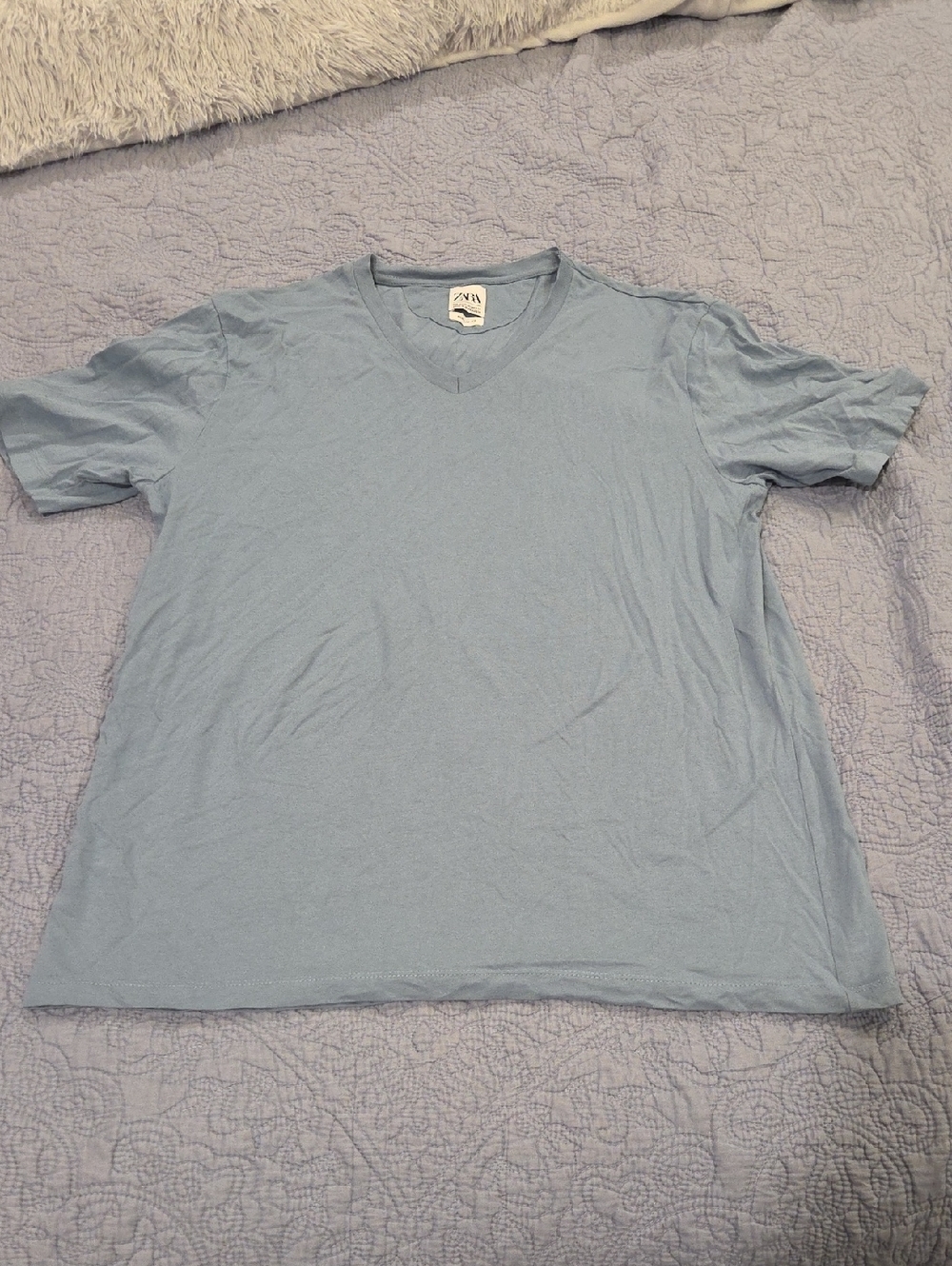 Zara Light Blue V-Neck Short Sleeve Tee Size XL!